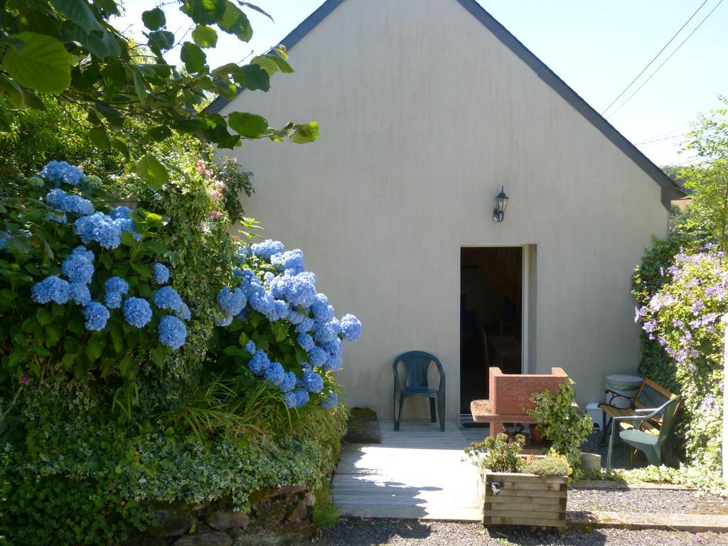Gasthaus La Guguenaie Béganne Exterior foto