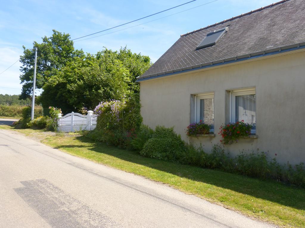 Gasthaus La Guguenaie Béganne Exterior foto